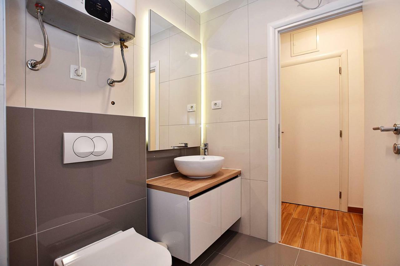 Apartments Four Corners 扎达尔 外观 照片